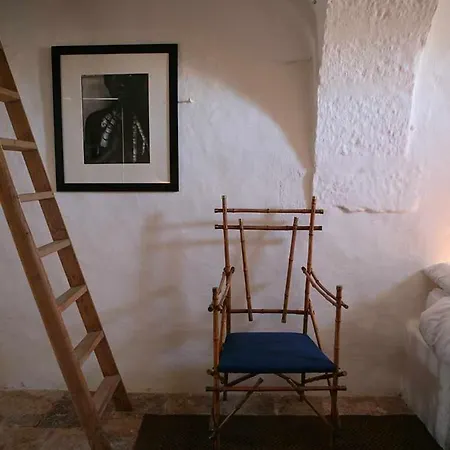 Trullo Iduna Villa *